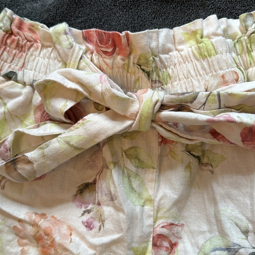 Caroline Constas Floral Linen Crochet Belted Summer Shorts - Picture 5 of 7